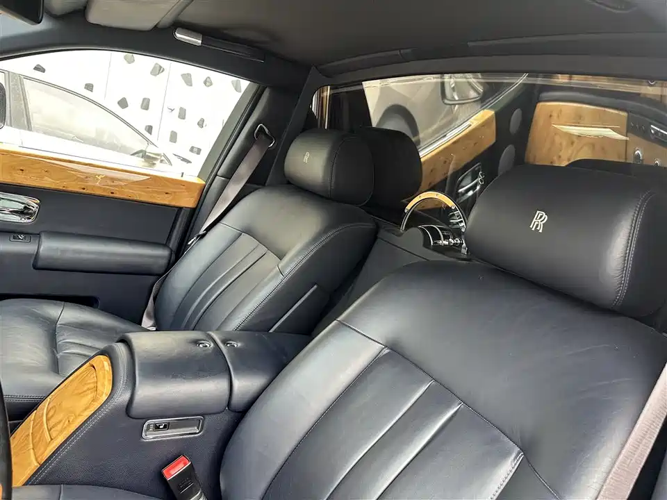 Rolls-Royce Phantom
