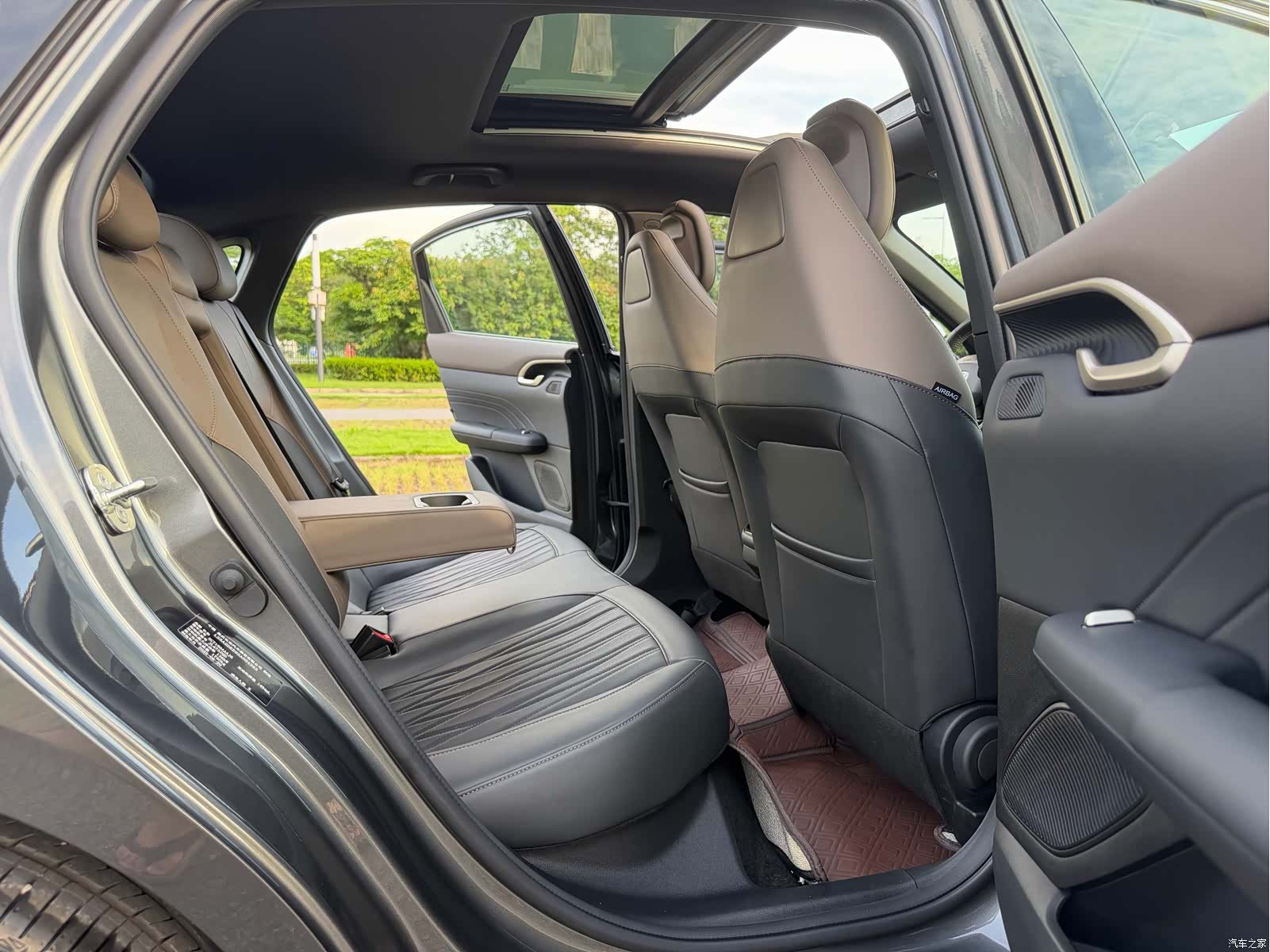 Changan Eado, 2025 15