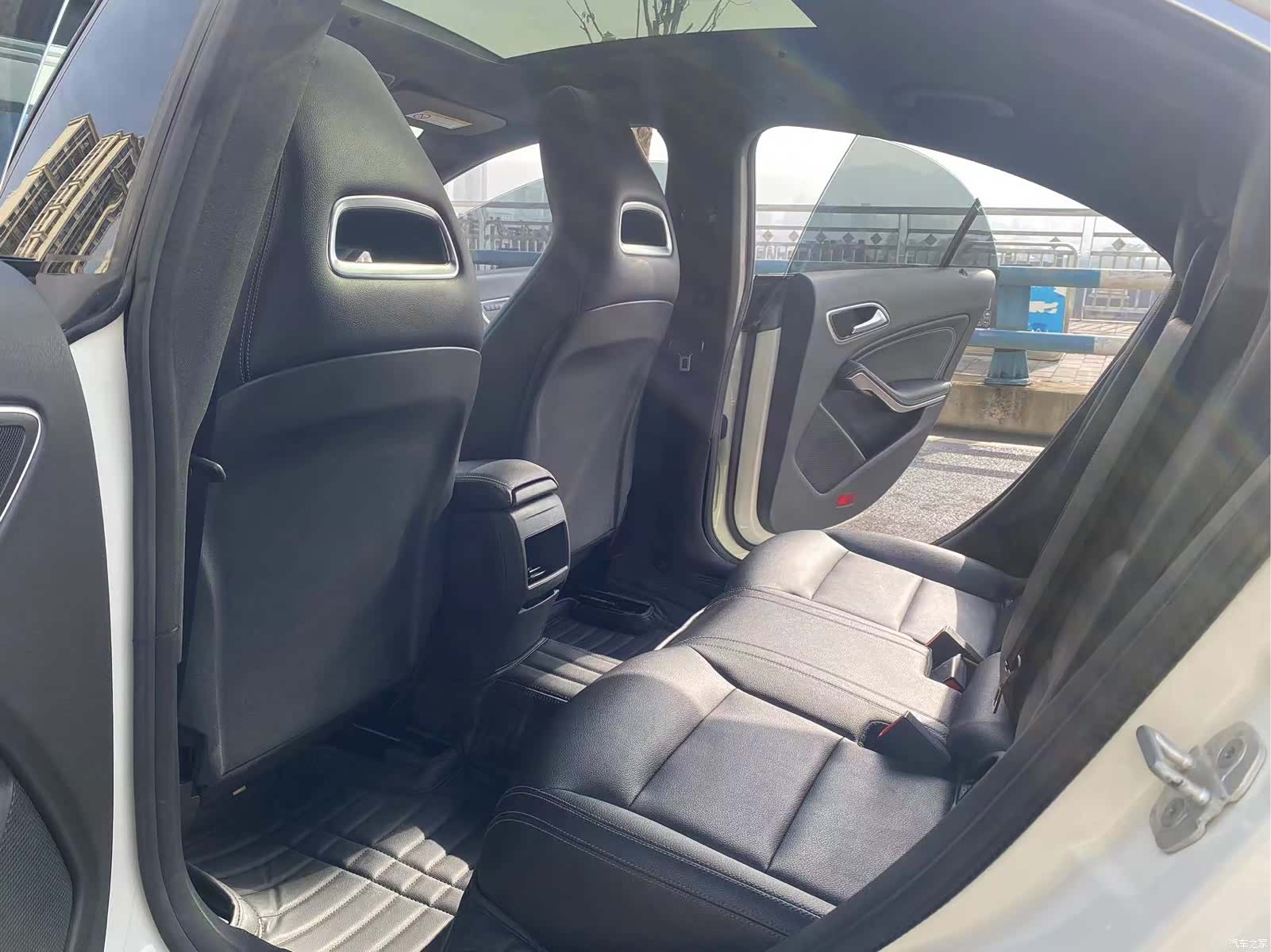 Mercedes-Benz CLA, 2017 8