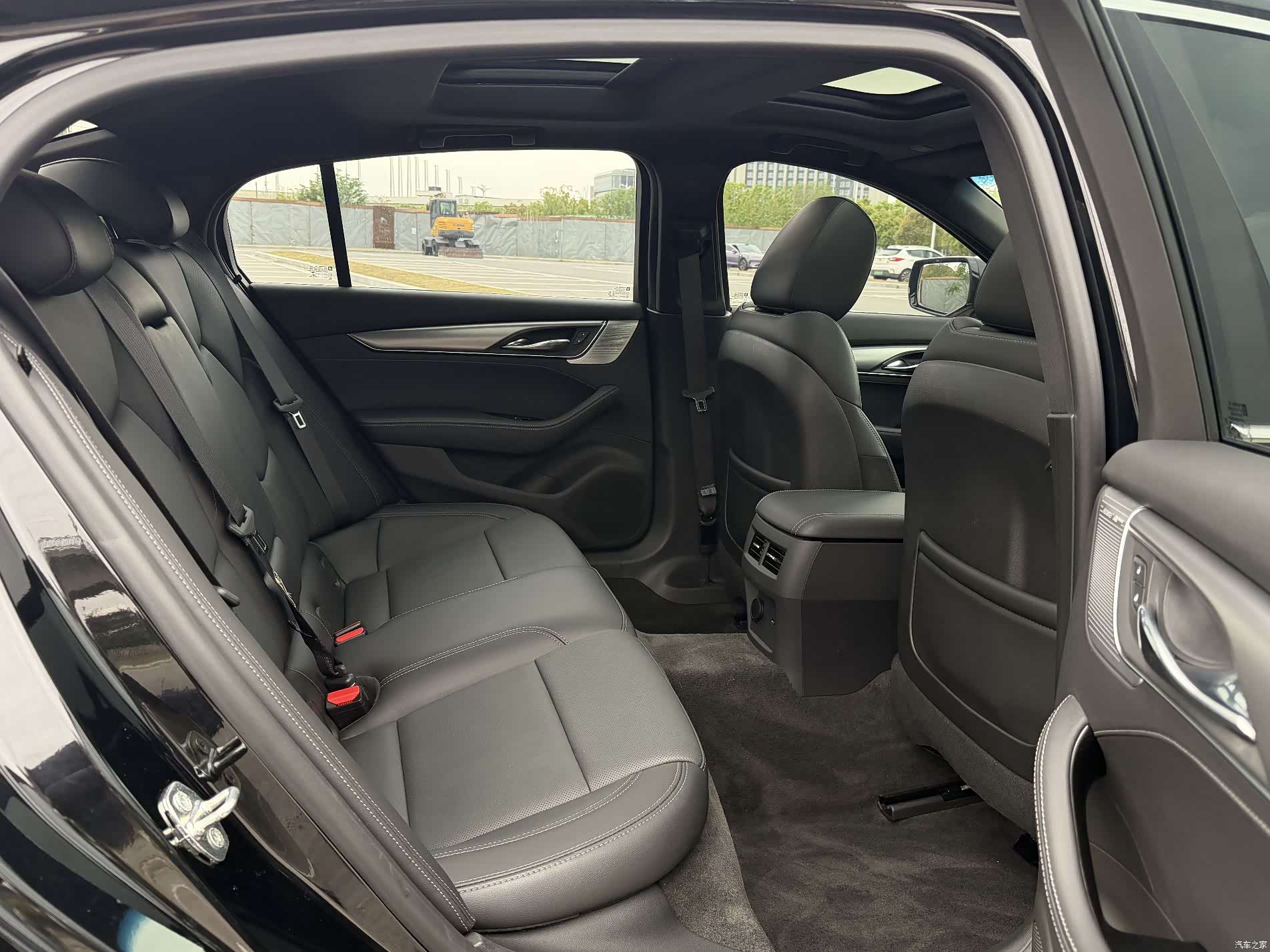 Cadillac CT5, 2022 17