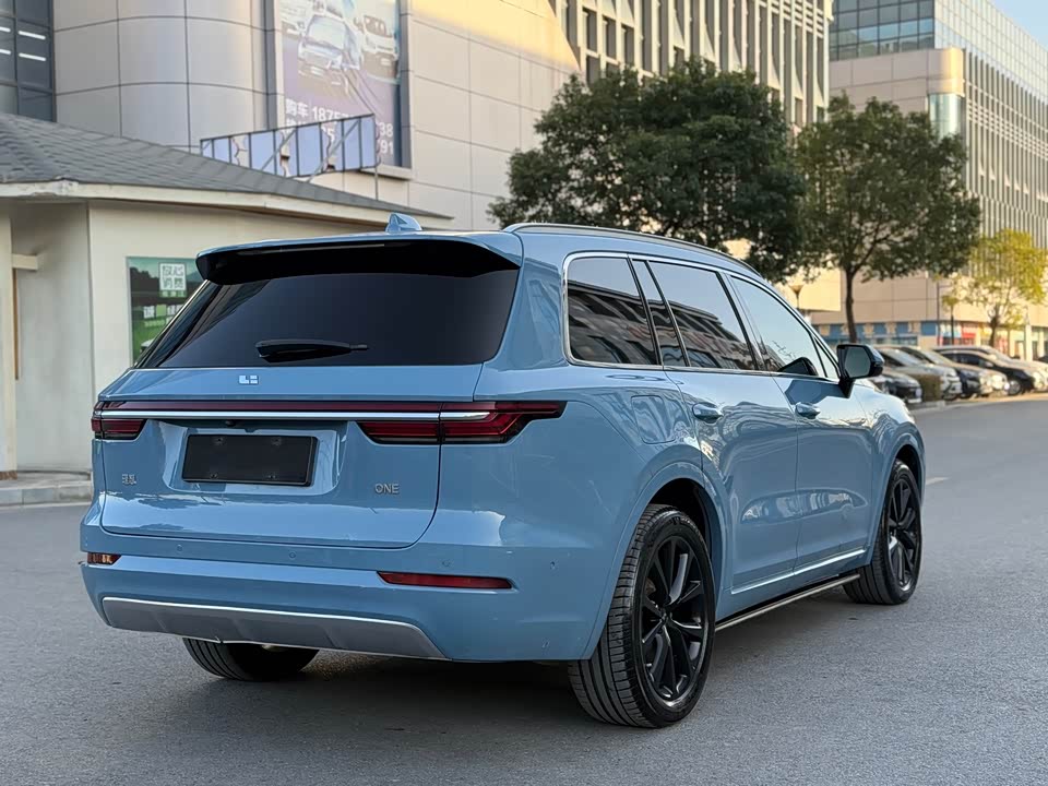 Li Auto Ideal ONE