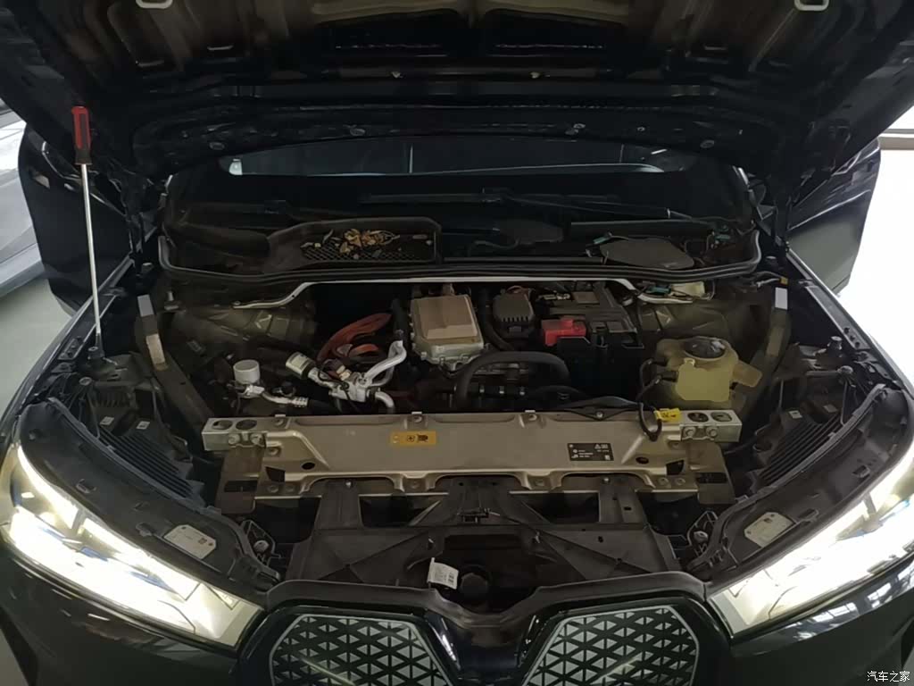 BMW iX, 2024 20