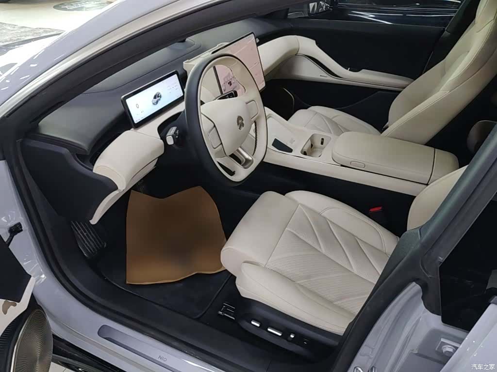 NIO ET5, 2026 12