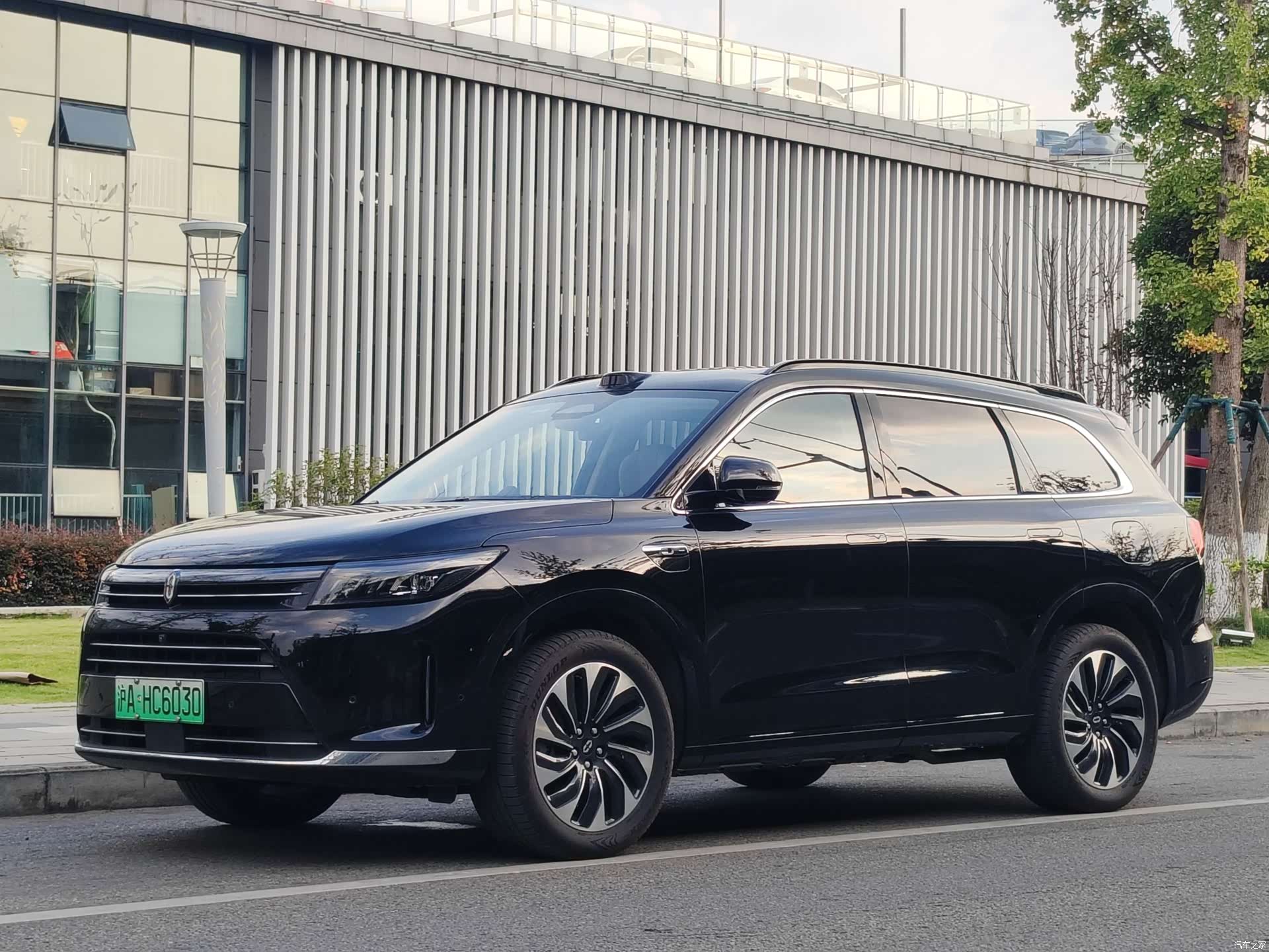 AITO M7