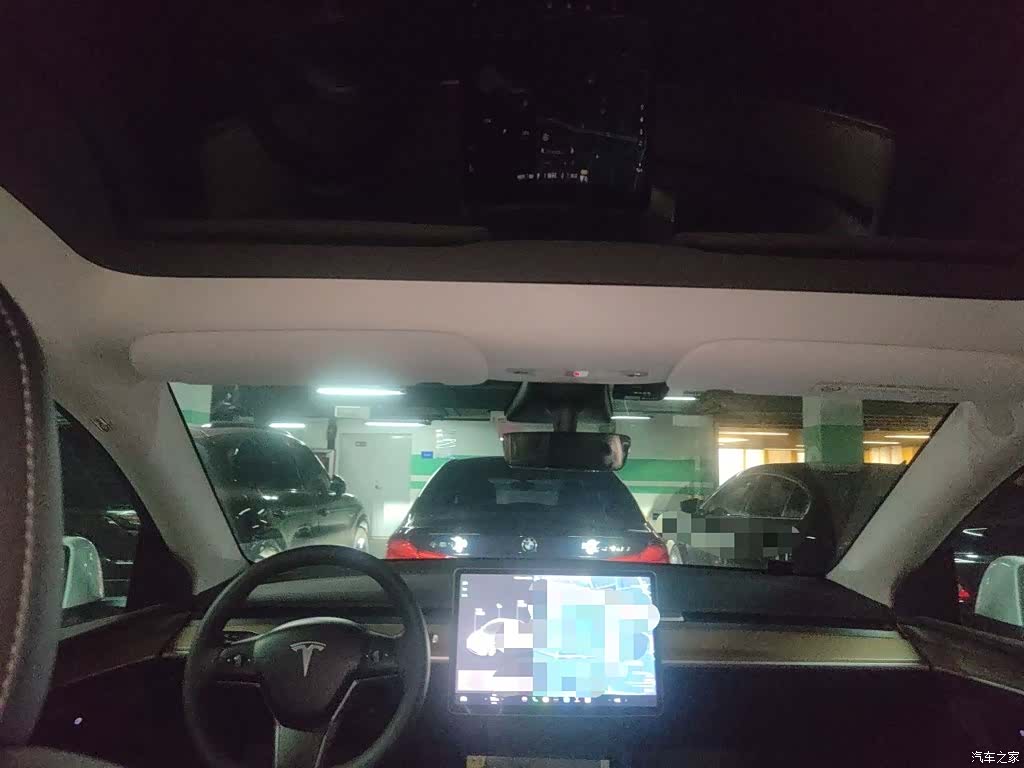 Tesla Model Y, 2021 19
