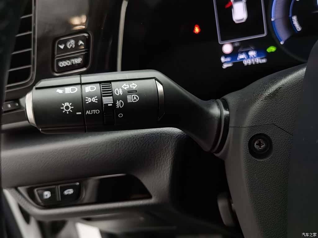 Lexus NX, 2022 21