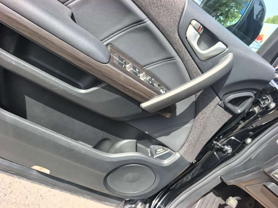 Honda Elysion 2014, фото 4