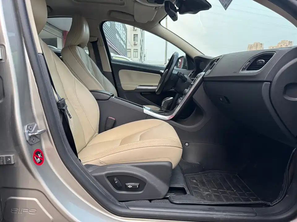 Volvo S60 Volvo S60