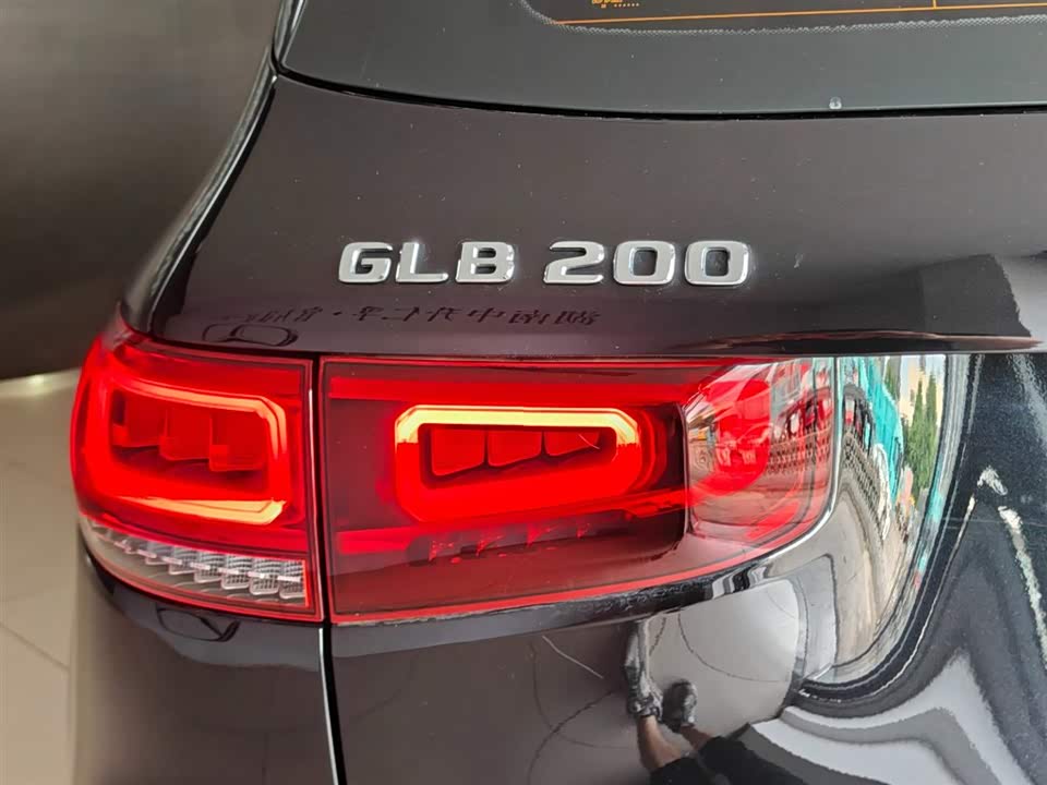 Mercedes-Benz GLB Mercedes-Benz GLB