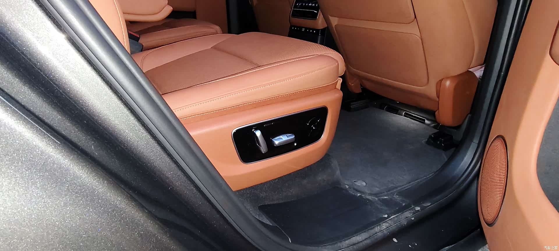 Li Auto L9, 2023 14
