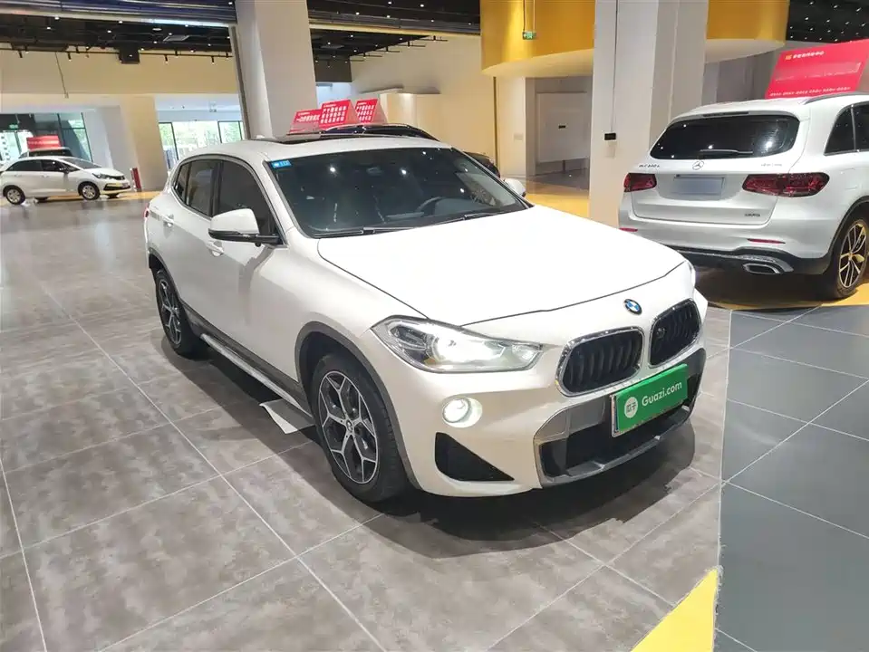 BMW X2