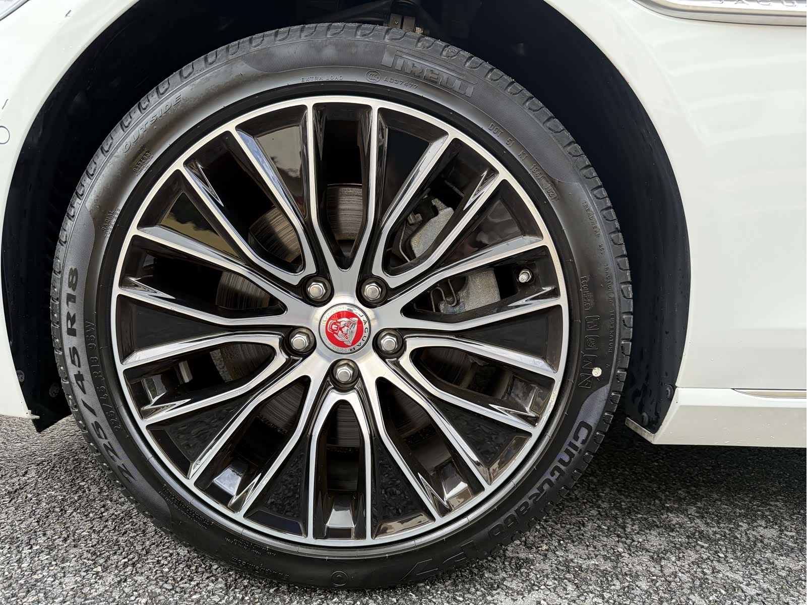 Land Rover XEL, 2021 25