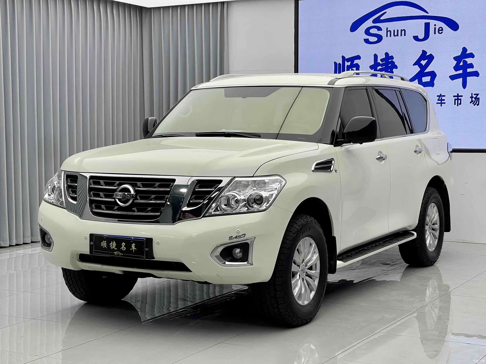Nissan Patrol, 2017 все фото