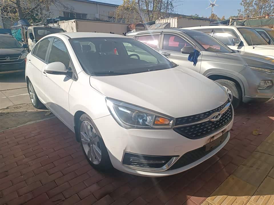 Chery Arrizo 5