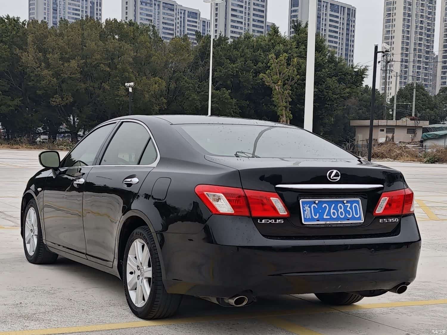 Lexus ES, 2009 3