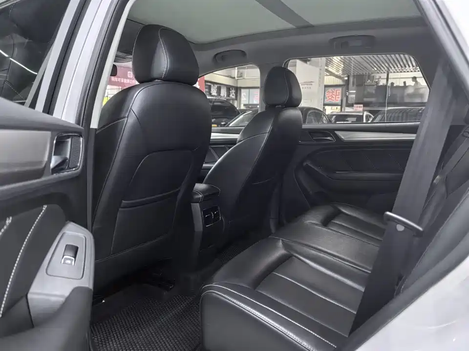 Roewe RX5 New energy