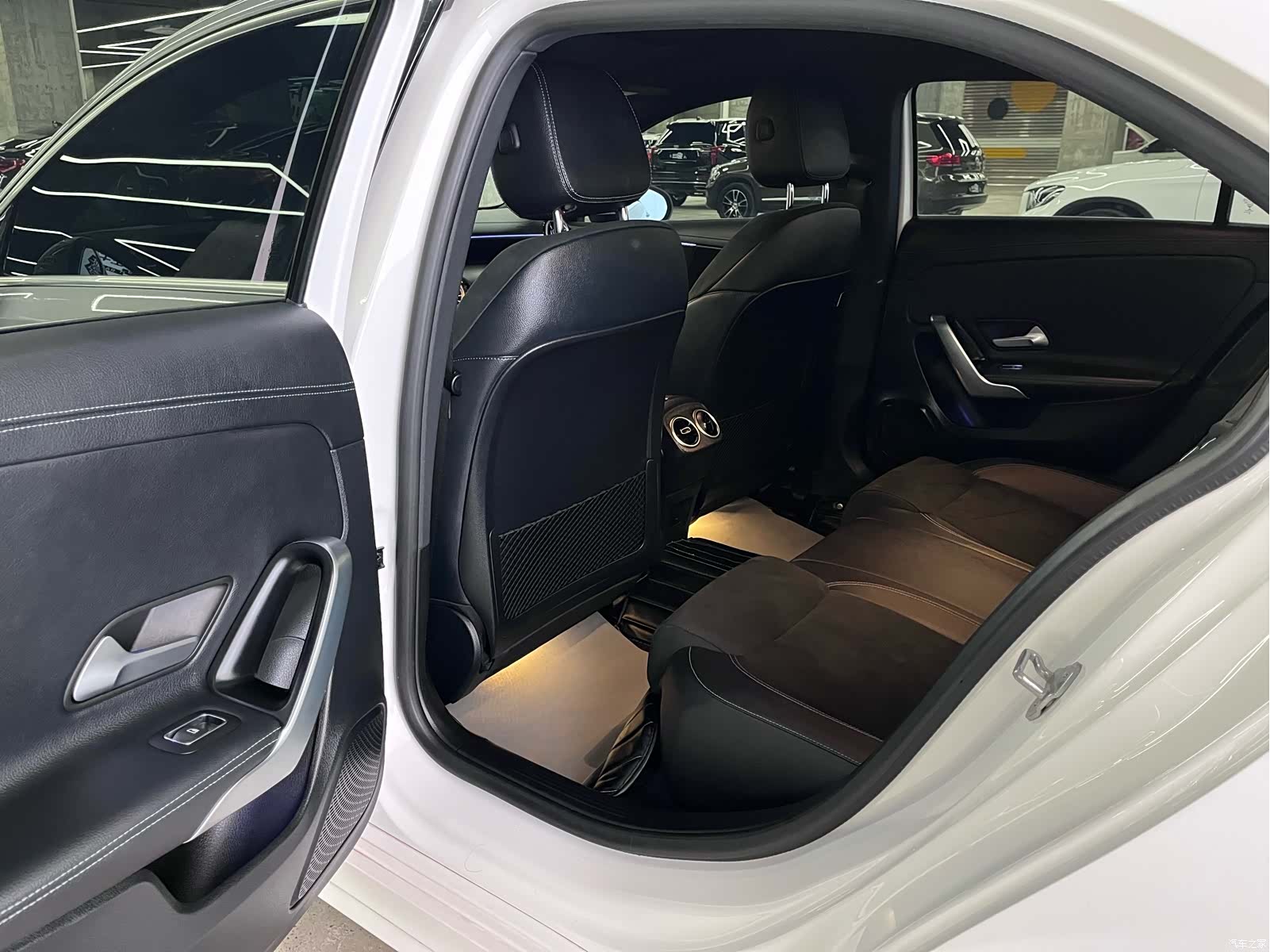 Mercedes-Benz A-Class, 2023 13