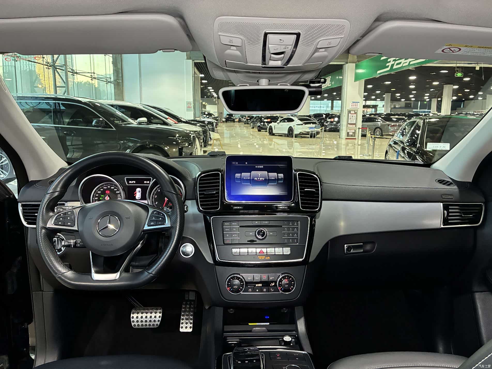 Mercedes-Benz GLE, 2017 15