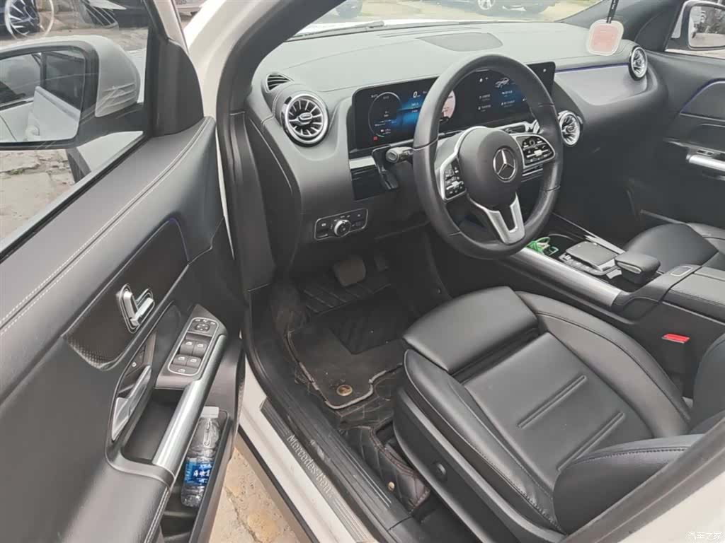 Mercedes-Benz EQA, 2023 16