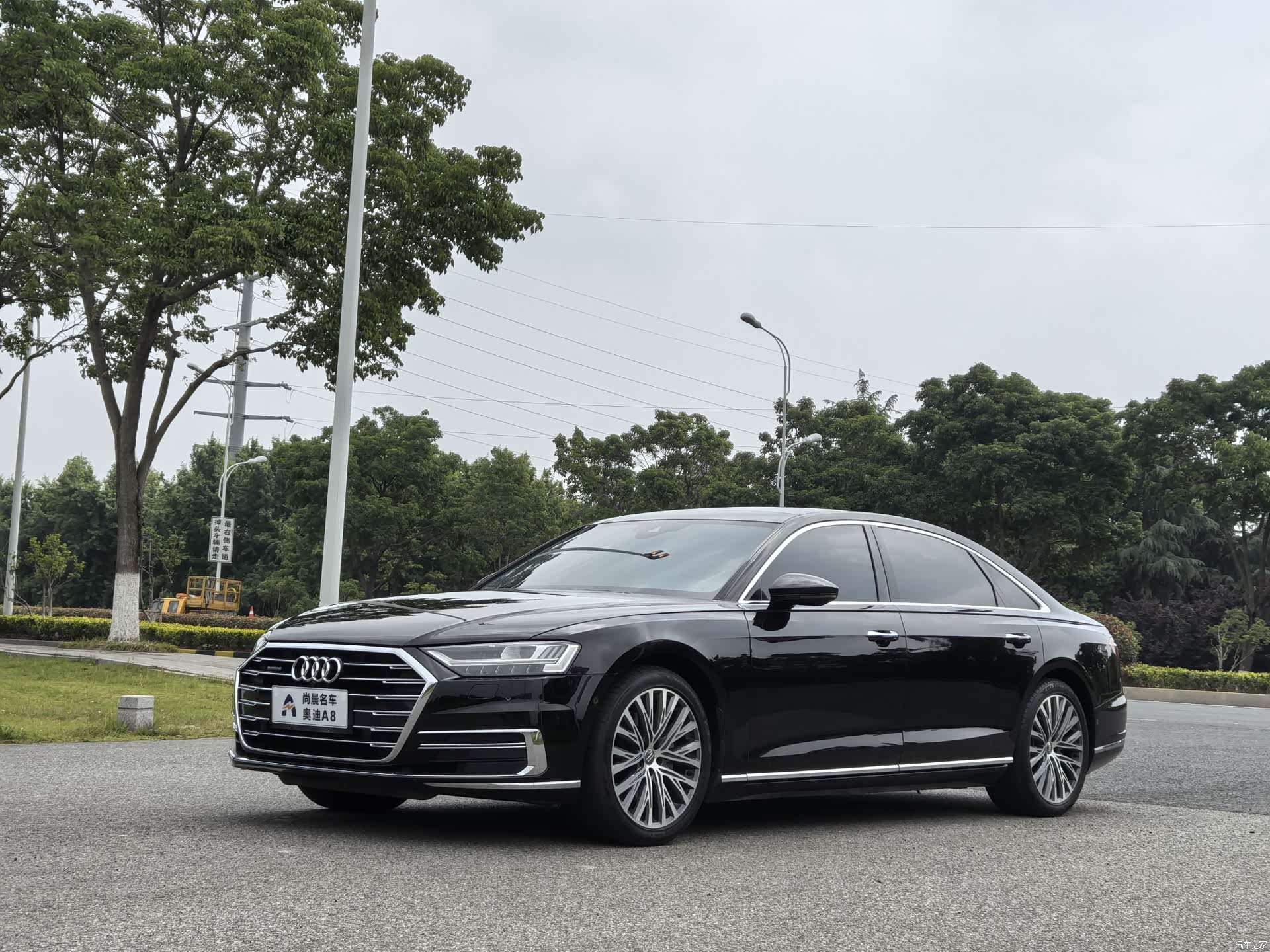 Audi A8L, 2019 1