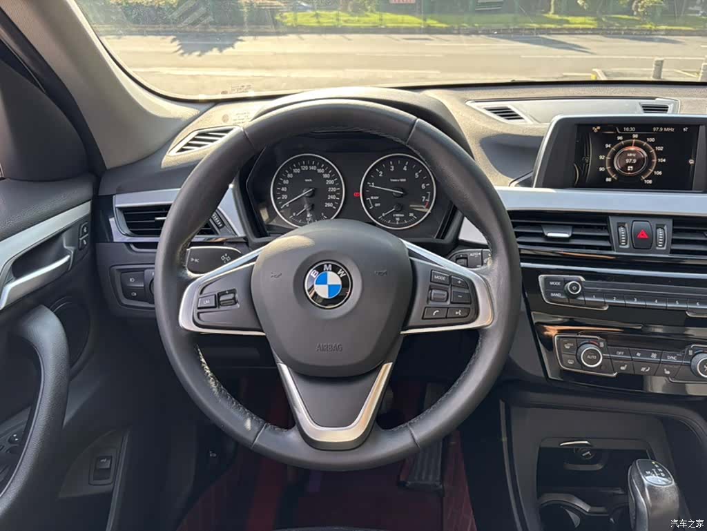 BMW X1, 2017 3