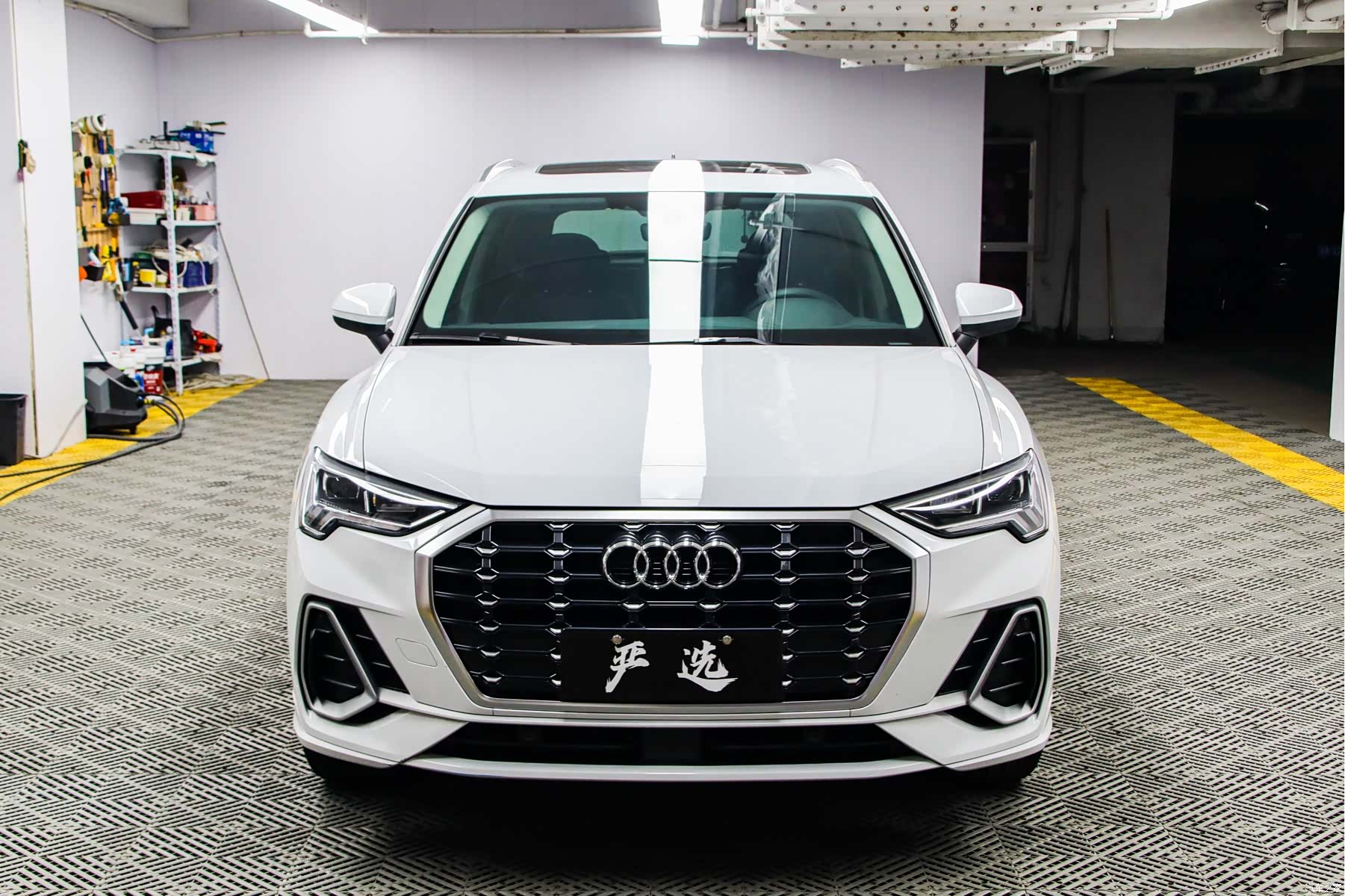 Audi Q3, 2022 2