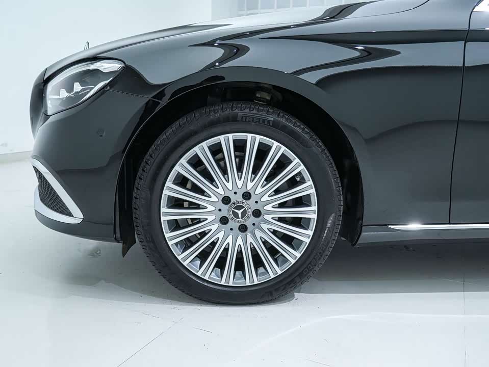 Mercedes-Benz E-class Mercedes-Benz E-class