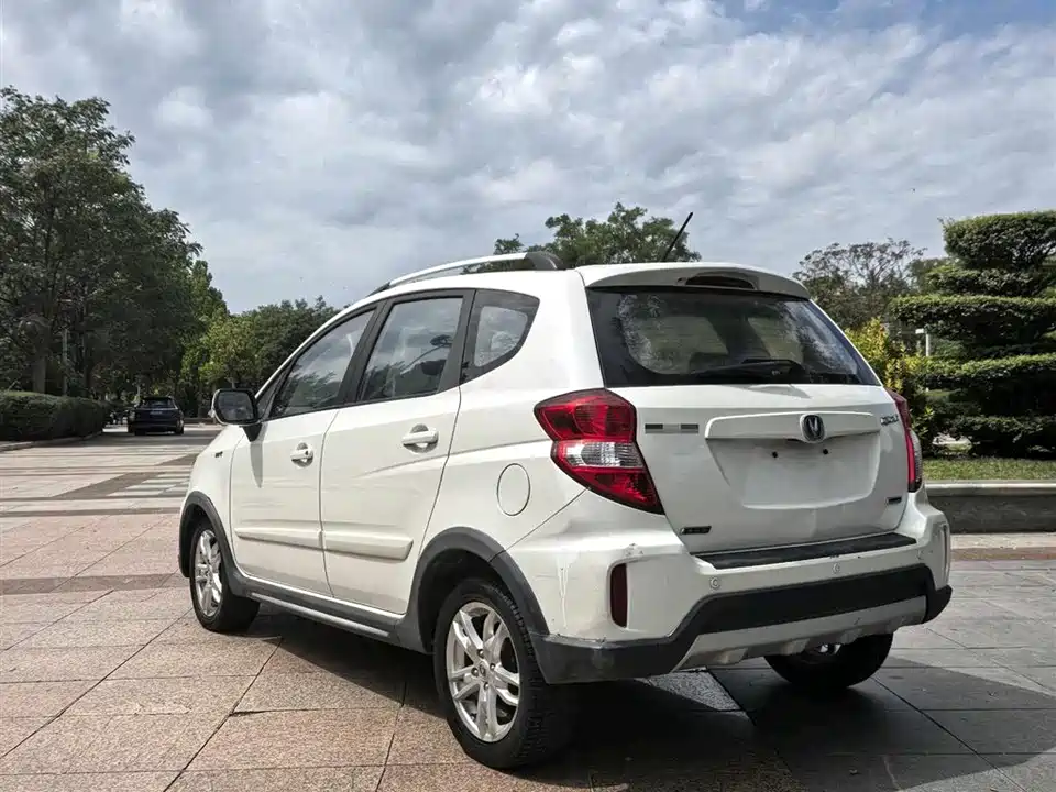 Changan CX20