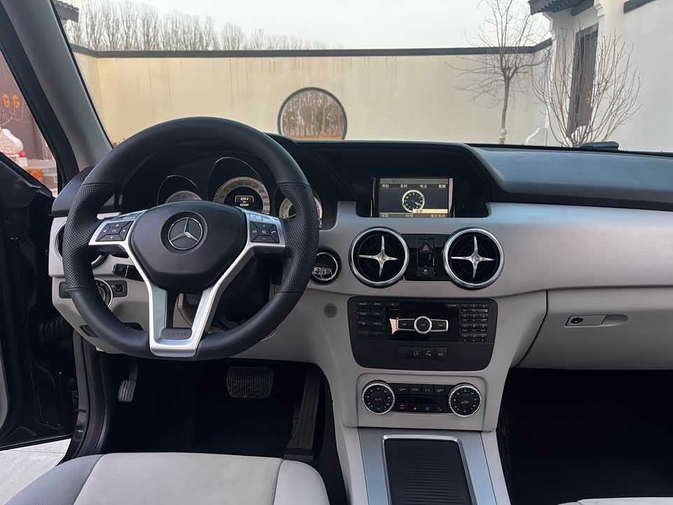 Mercedes-Benz GLK class