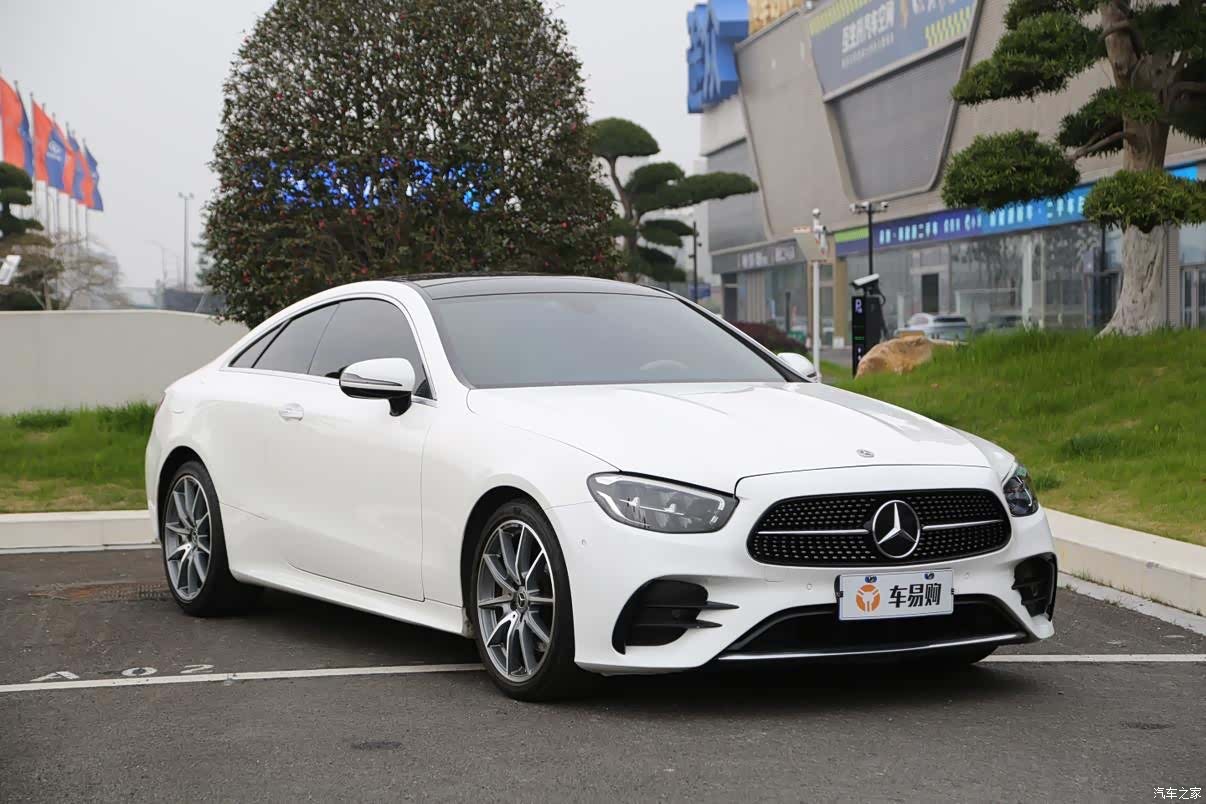 Mercedes-Benz E-Class, 2021 3
