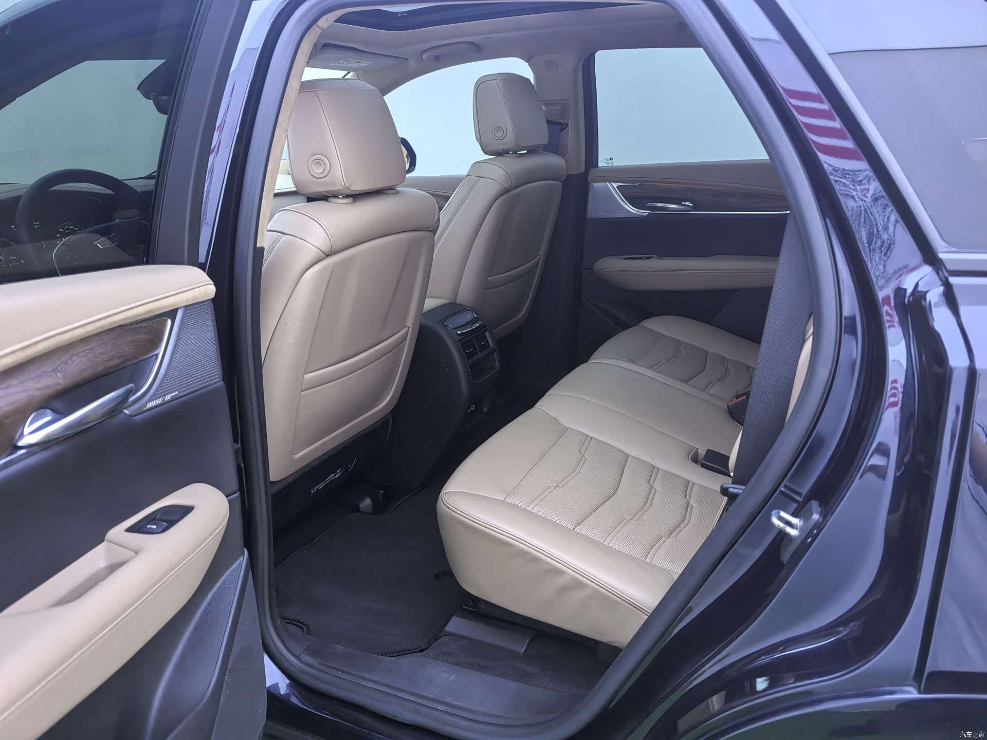 Cadillac XT5, 2021 8