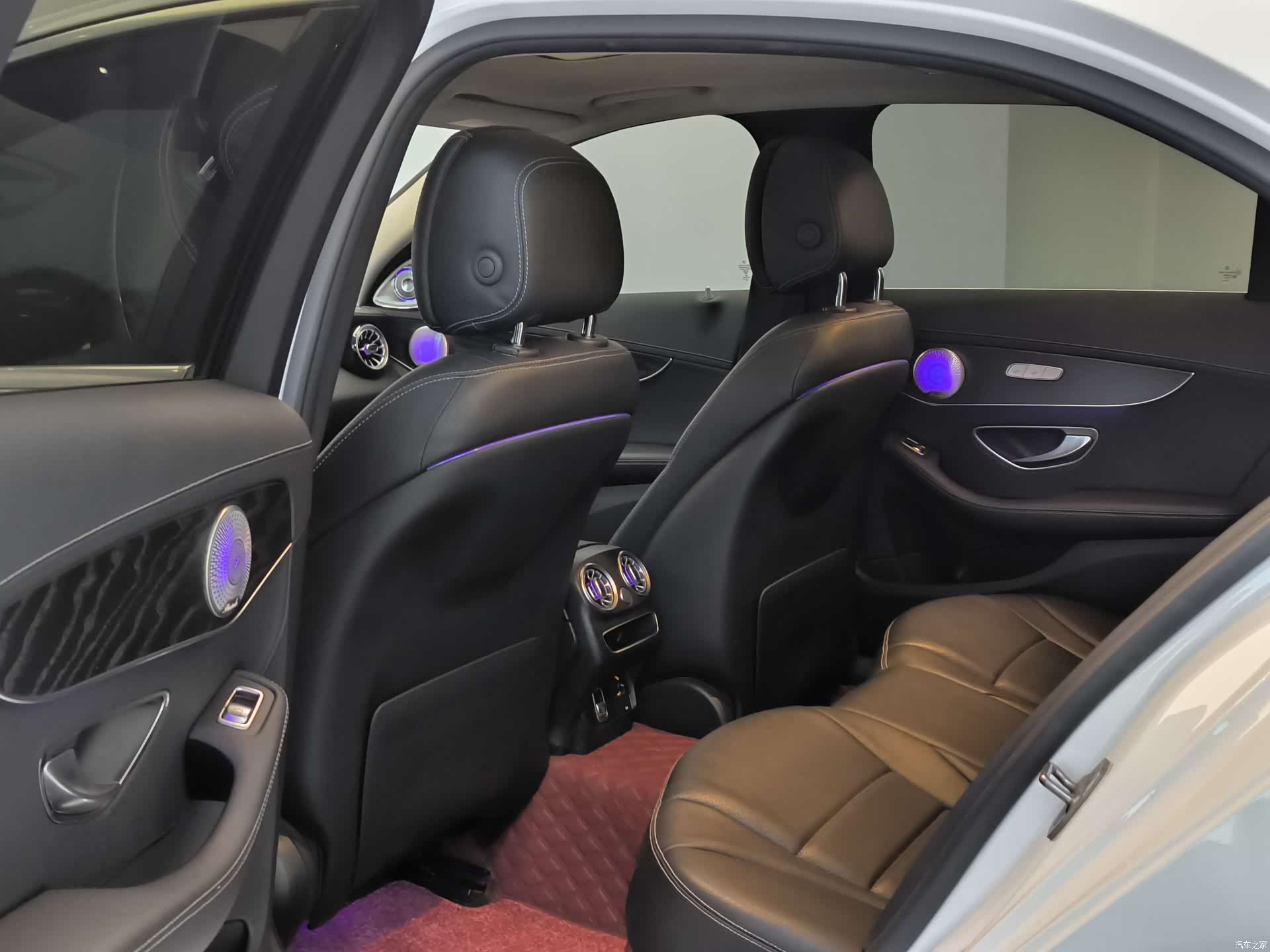 Mercedes-Benz C-Class, 2020 12