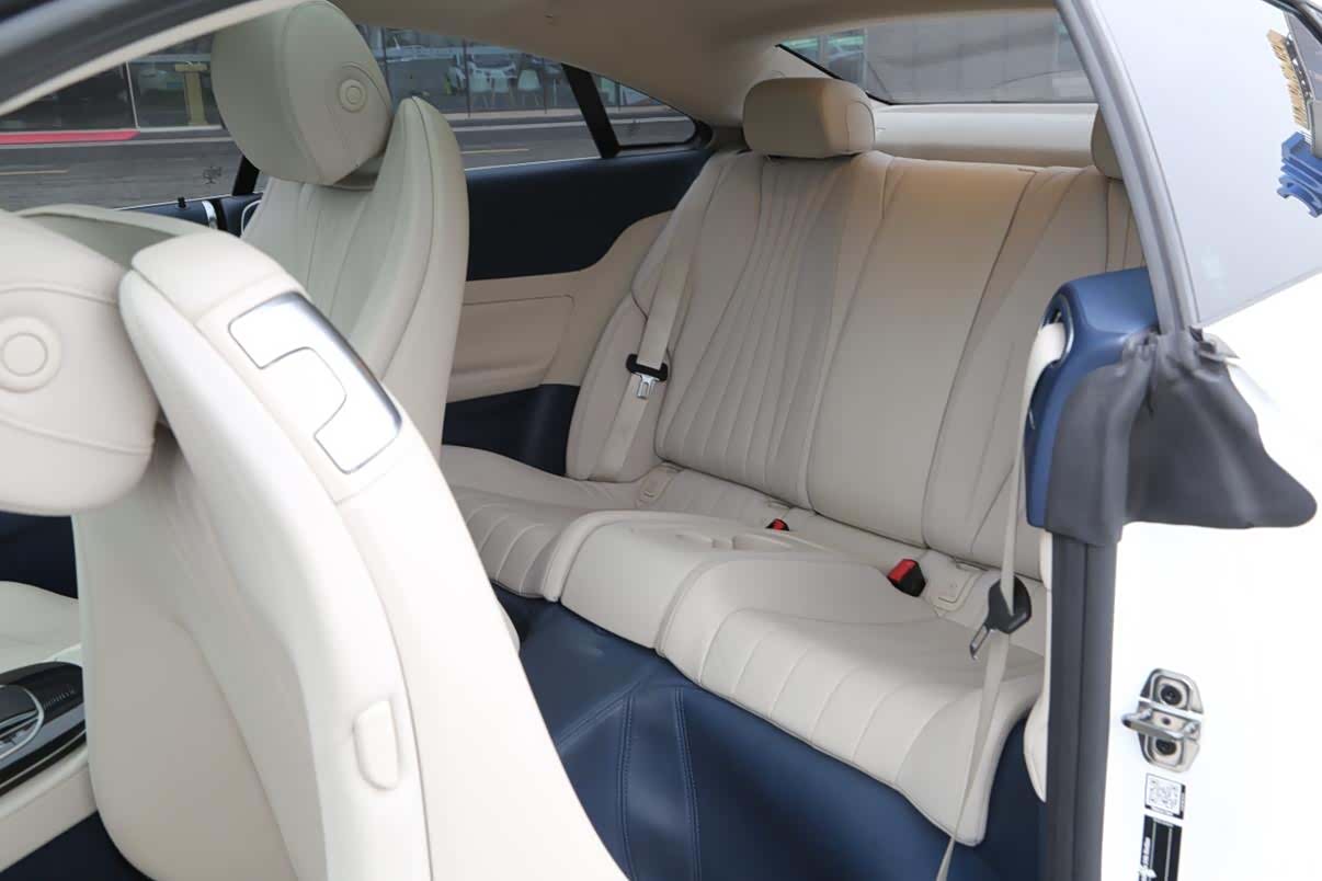 Mercedes-Benz E-Class, 2021 16