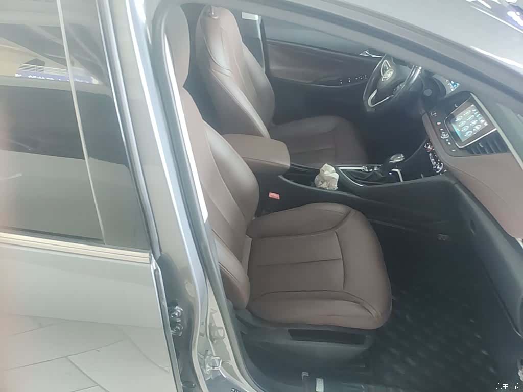 Buick GL6, 2019 25