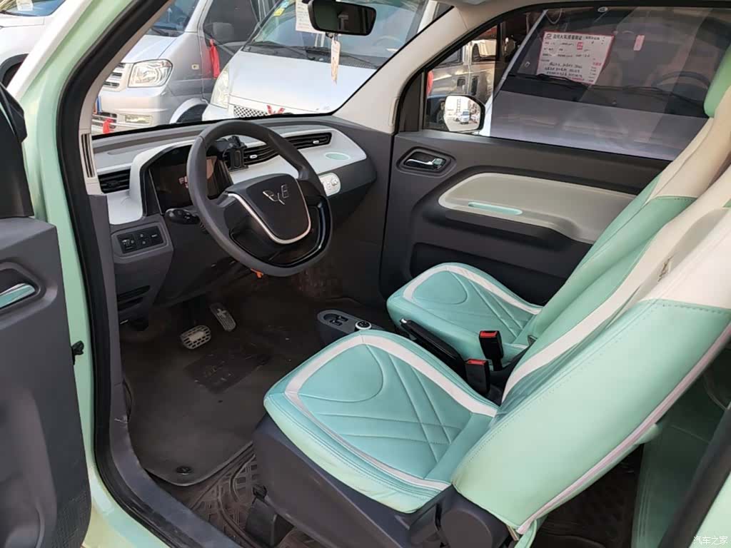 Wuling MINIEV, 2022 16