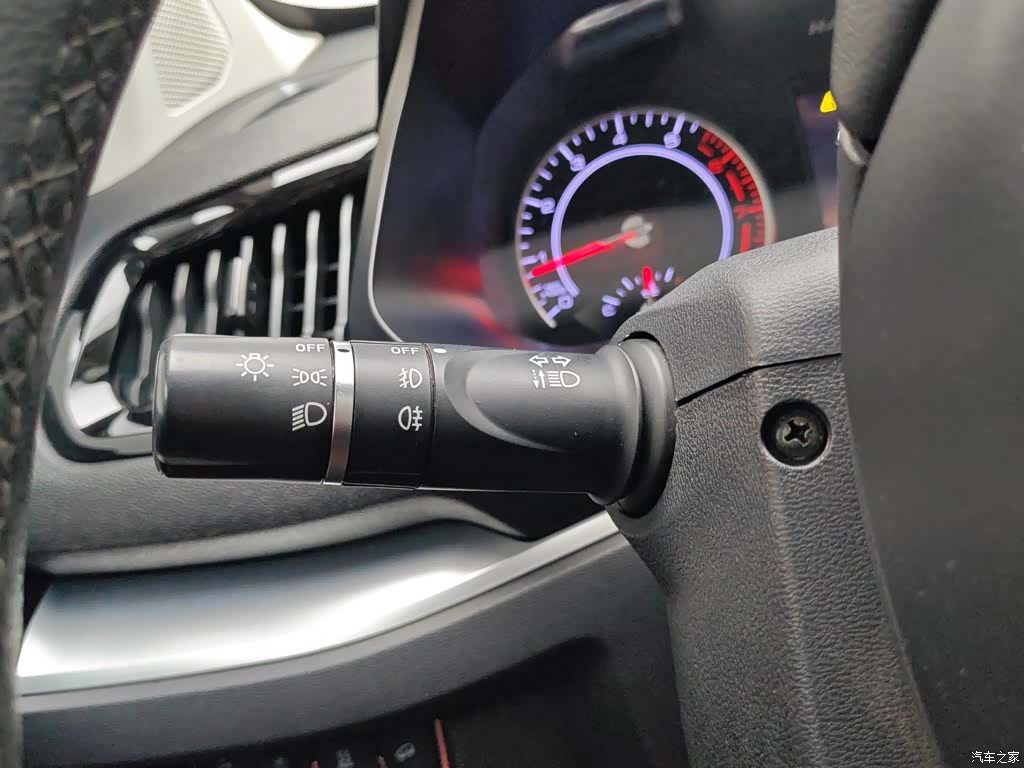 Haval H2, 2017 21