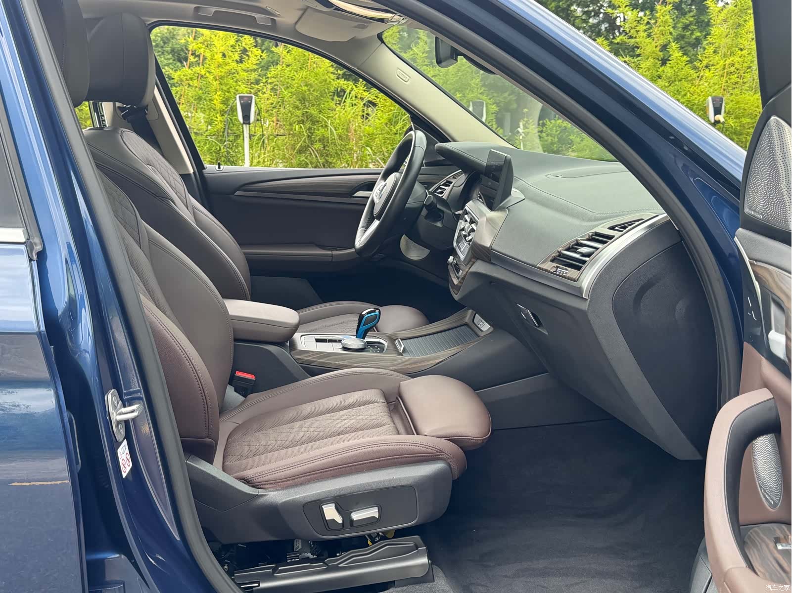 BMW iX3, 2022 9