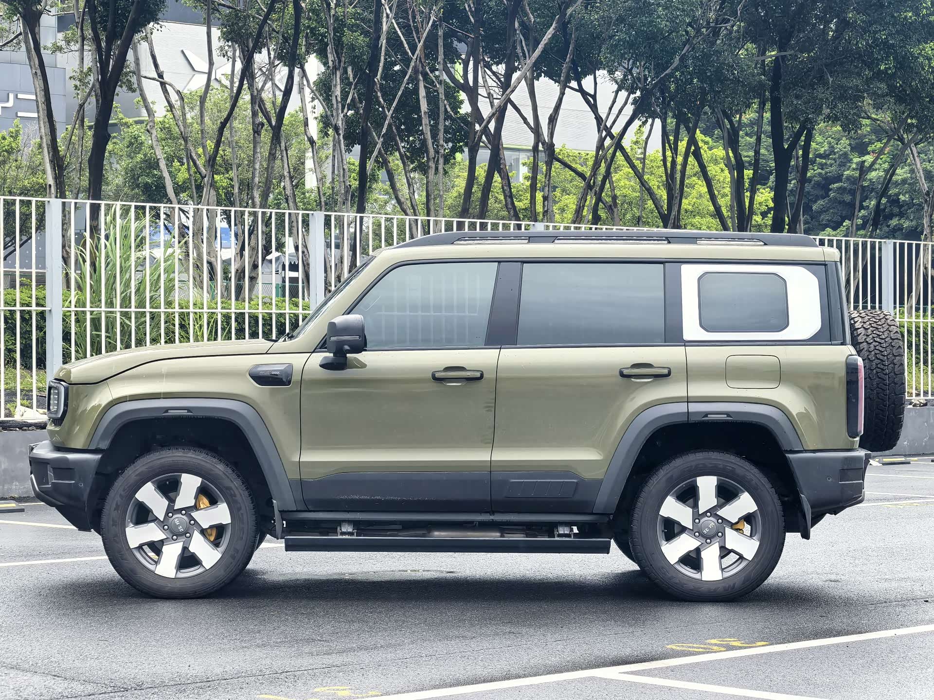 BAIC BJ40, 2025 11