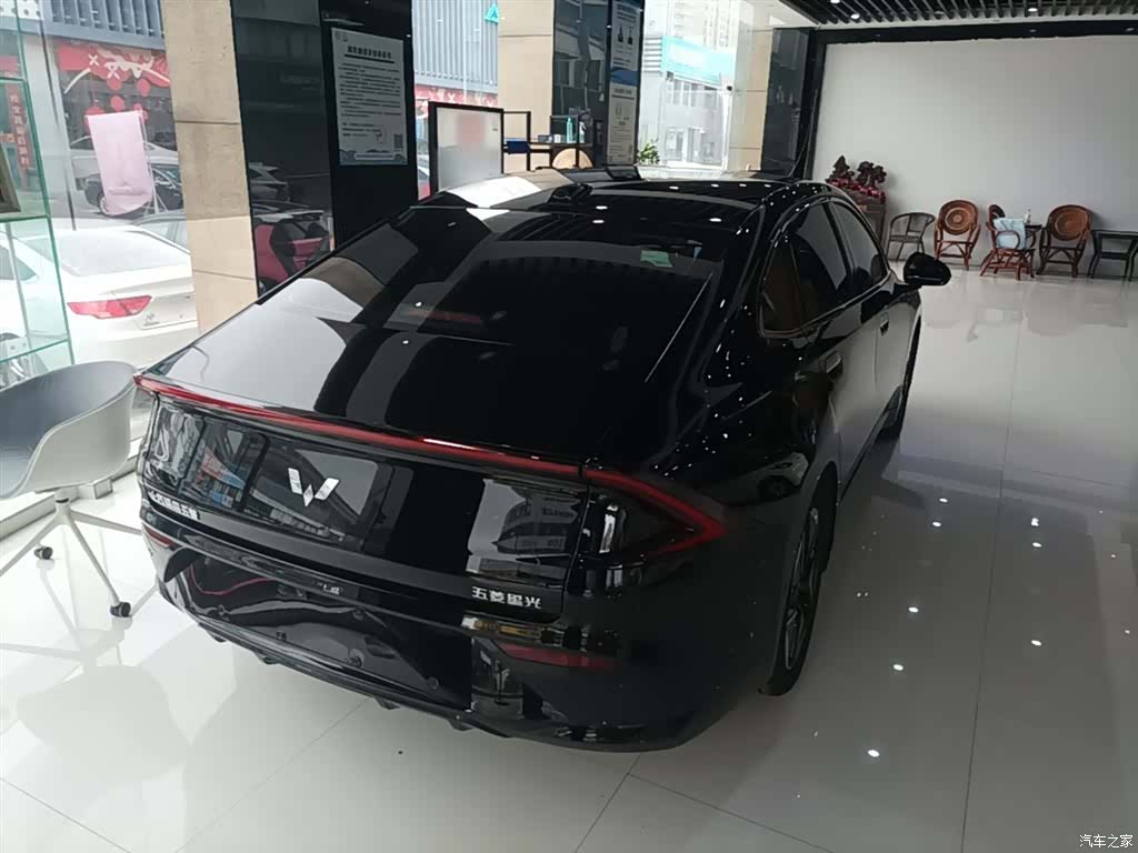 Wuling Starlight, 2025 7