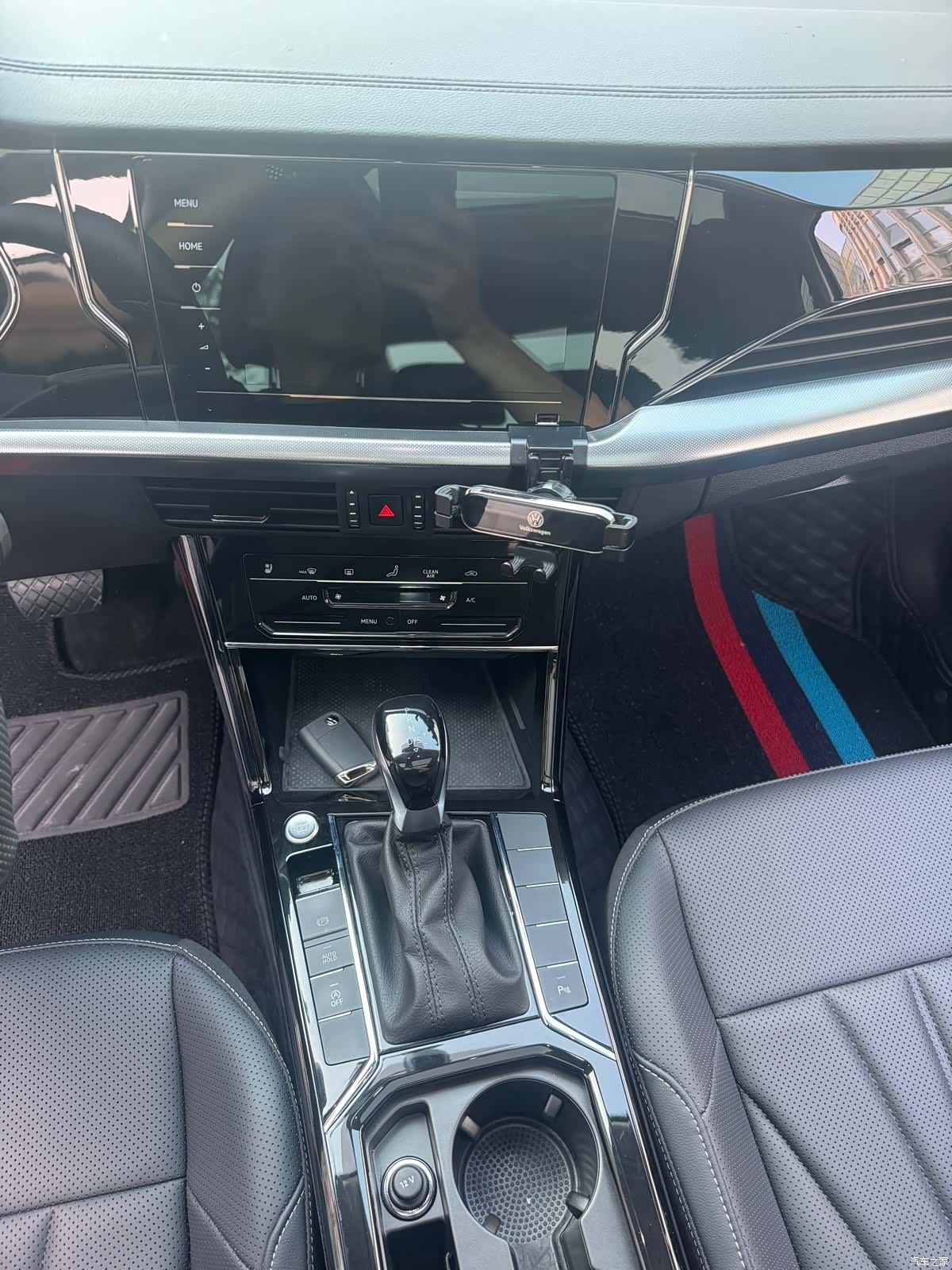 Volkswagen Passat, 2025 12