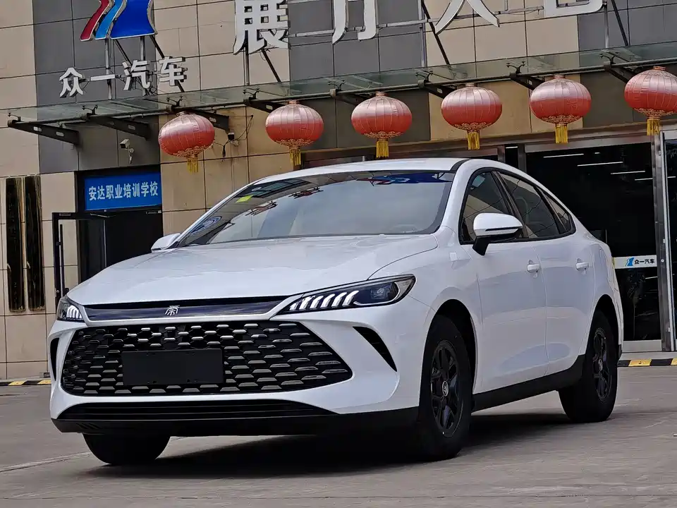 BYD Qin Yuan BYD Qin Yuan