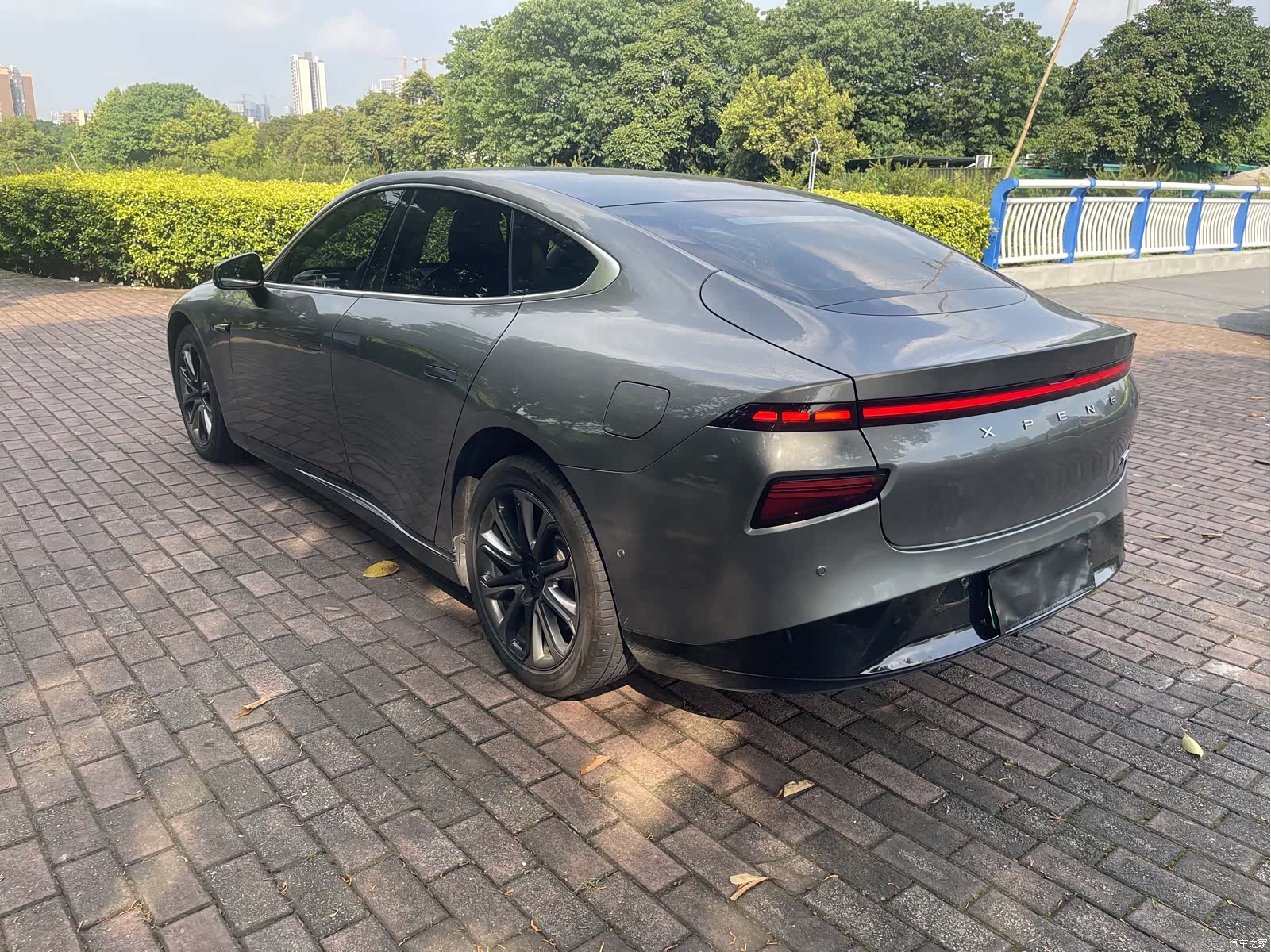 Xpeng P7, 2021 7