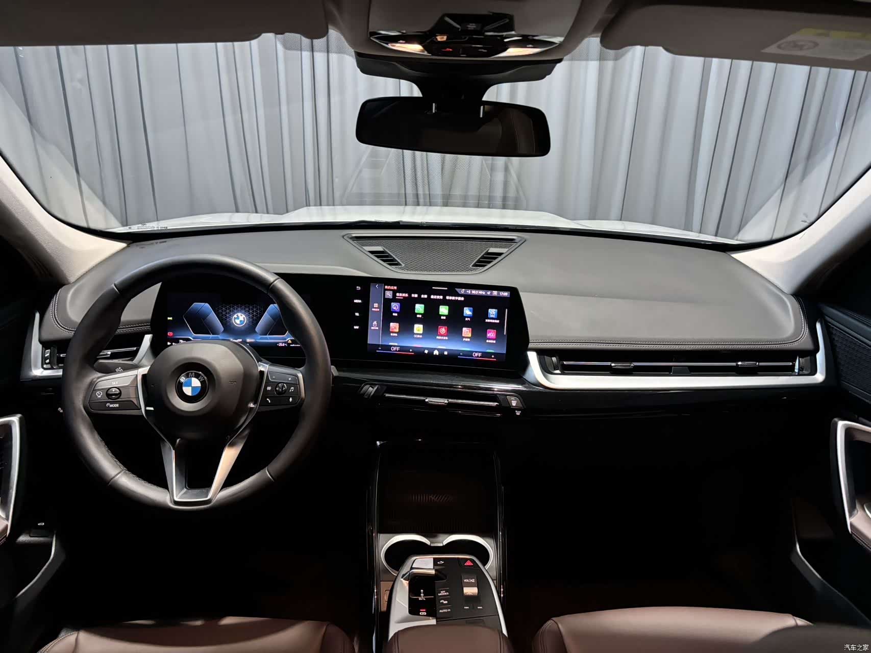BMW X1, 2023 11