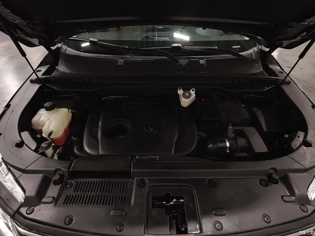 Changan CS95, 2018 6