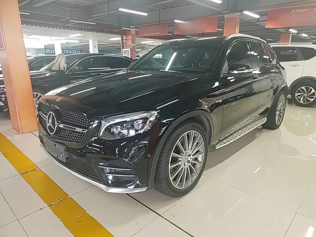 Mercedes-Benz GLC AMG