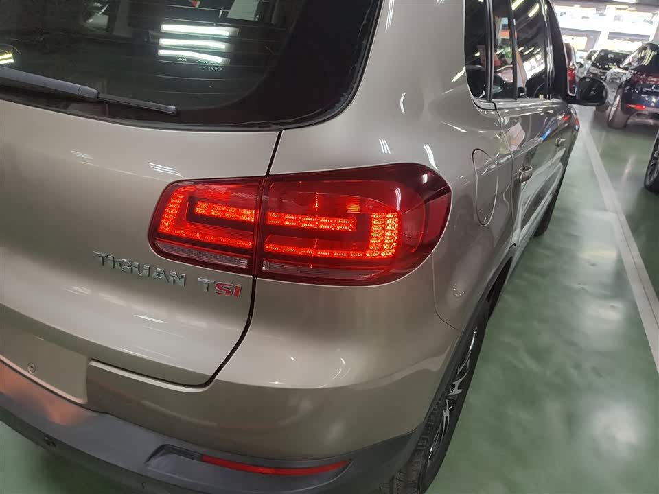 Volkswagen Tiguan