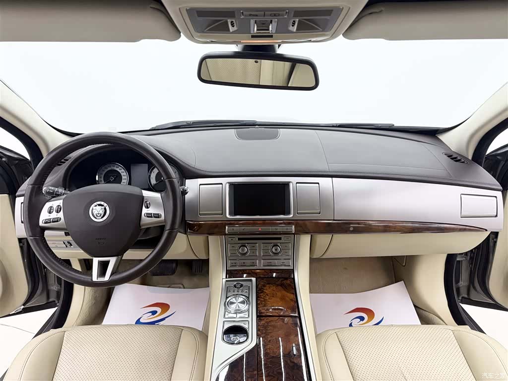 Jaguar XF, 2008 8