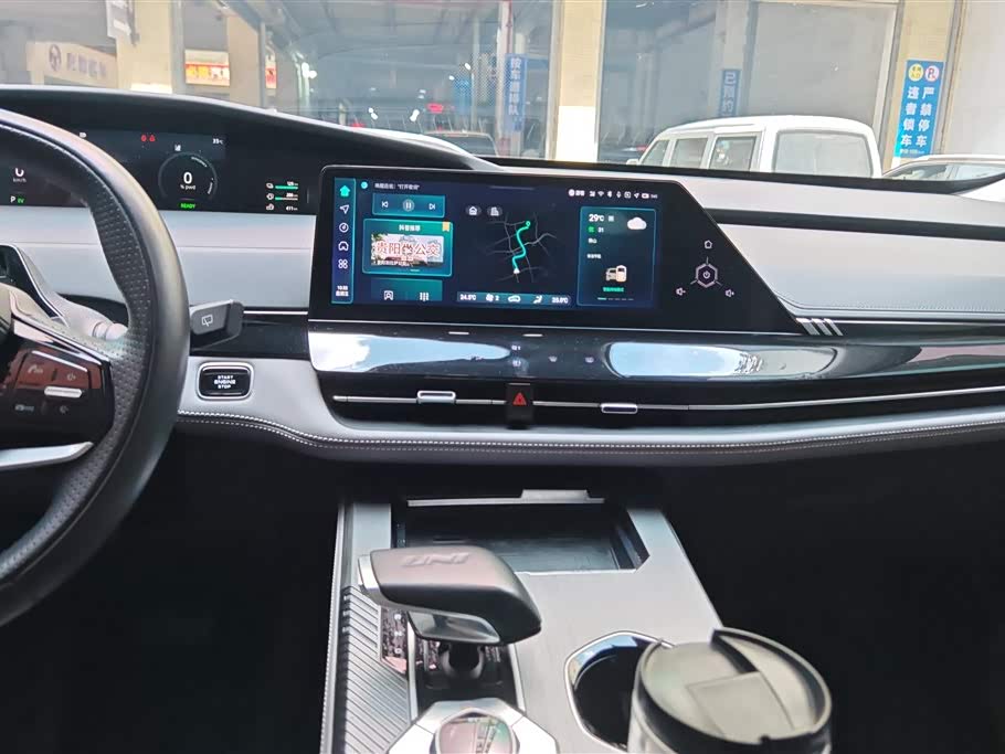 Changan UNI-K Smart iDD