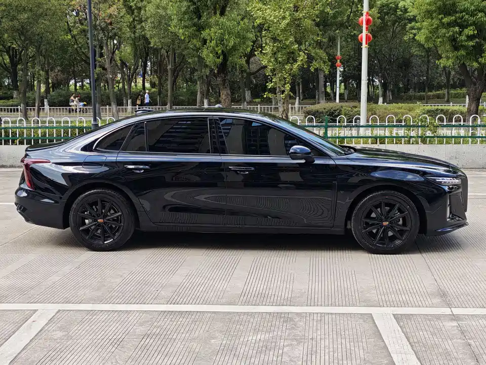 Hongqi H5