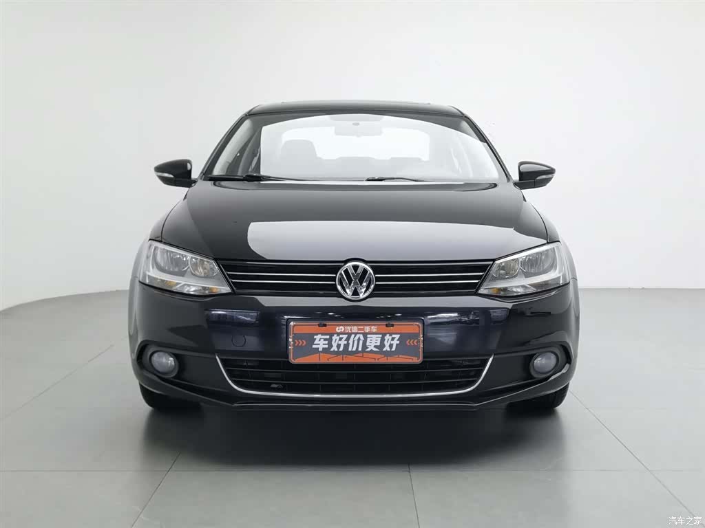 Volkswagen Sagitar, 2014 3